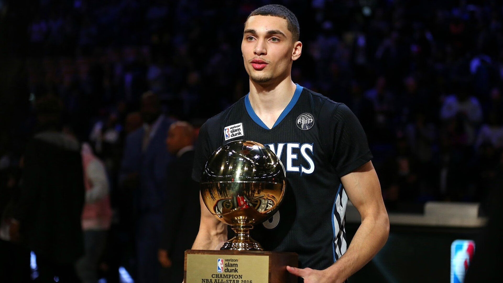 开云平台-当篮球撞见地缘，NBA总决赛的激情，如何照亮乌克兰带走挪威的绿茵场？