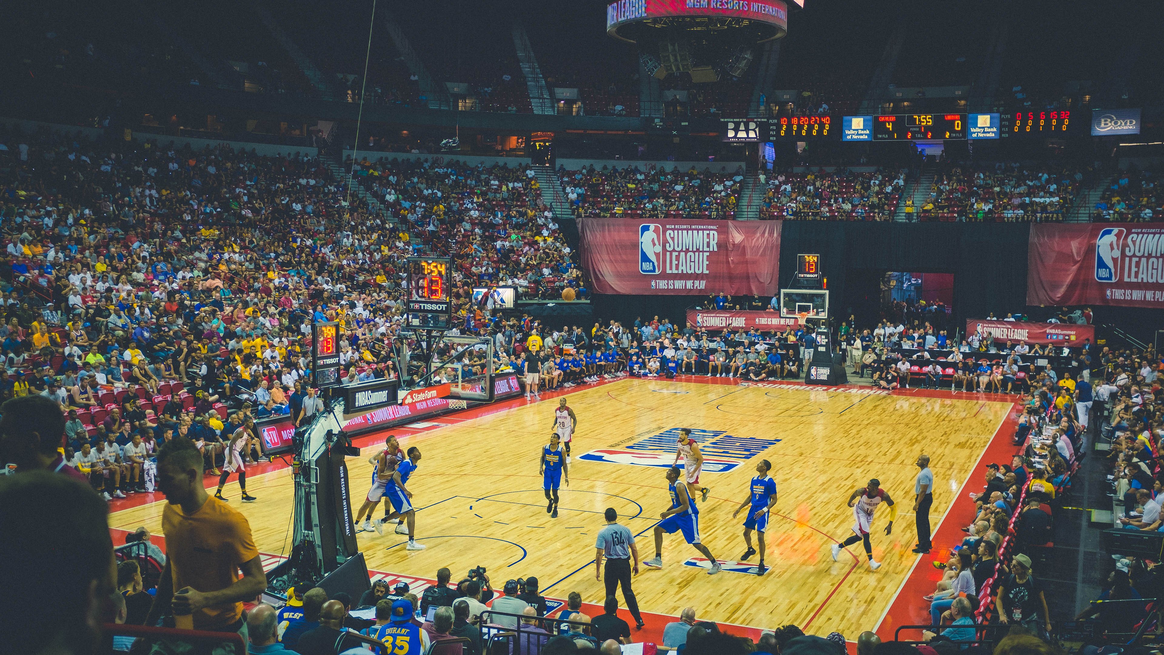 从被低估的配角到耀眼主角，马克西一场比赛打碎所有质疑，黄蜂搅局东部格局？