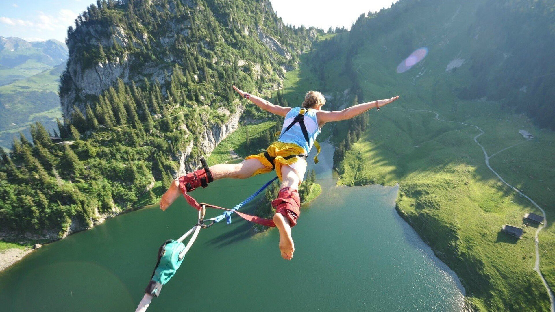 开云体育平台APP-2026世界杯B组关键战，摩洛哥力克突尼斯，苏亚雷斯带队引爆进攻狂潮
